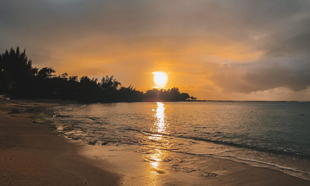 Sun Set Villa CAsita beach guest photo