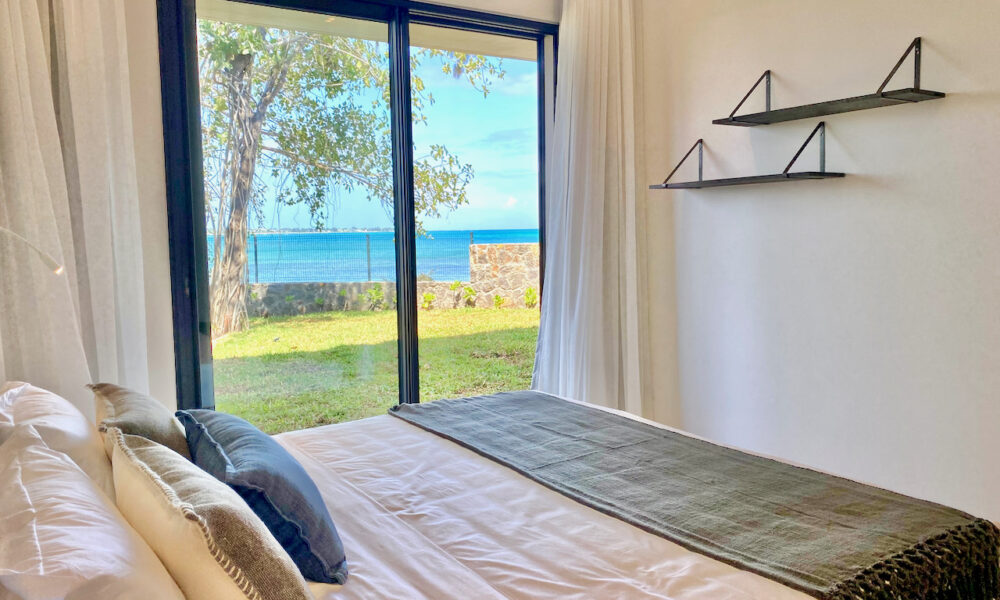 Pointe Azur bedroom with sea view