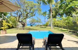 Villa Tropic 2 pool area with sun beds